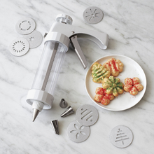 Load image into Gallery viewer, Kuhn Rikon Cookie Press and Decorating Kit